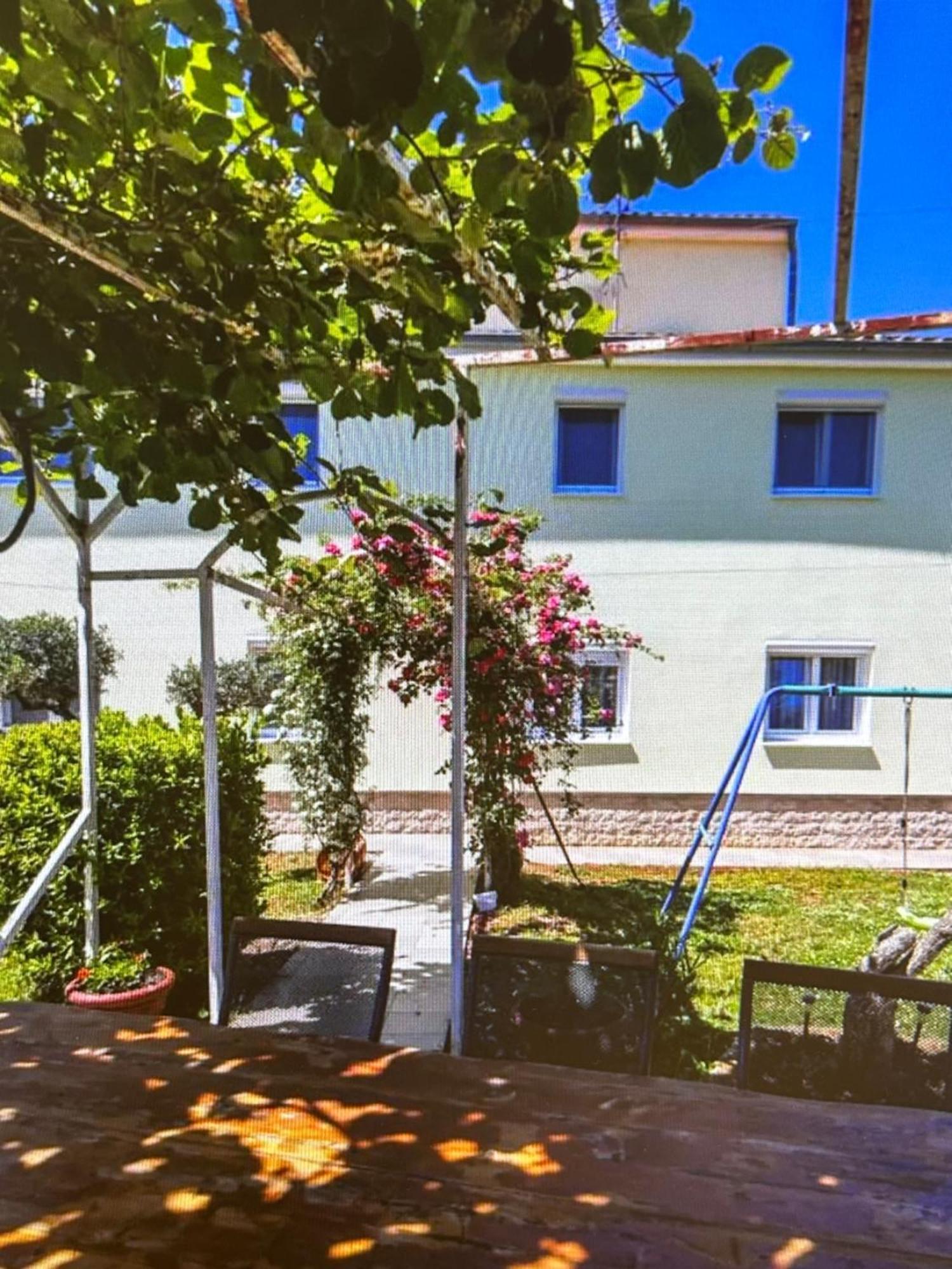Apartments Rajic بوريتش المظهر الخارجي الصورة