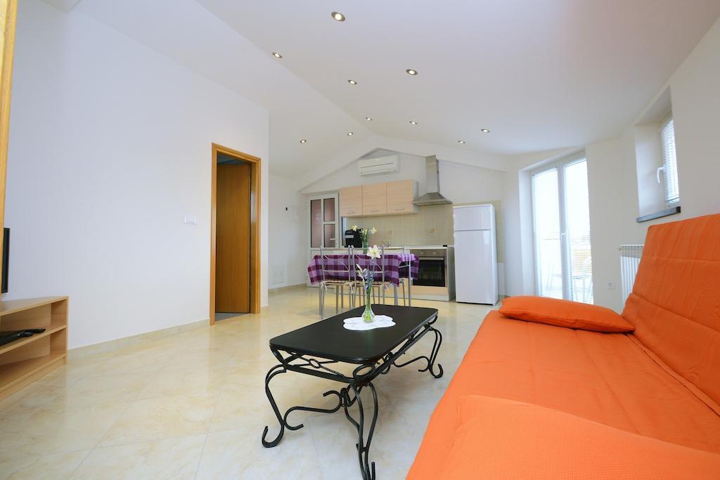 Apartments Rajic بوريتش الغرفة الصورة